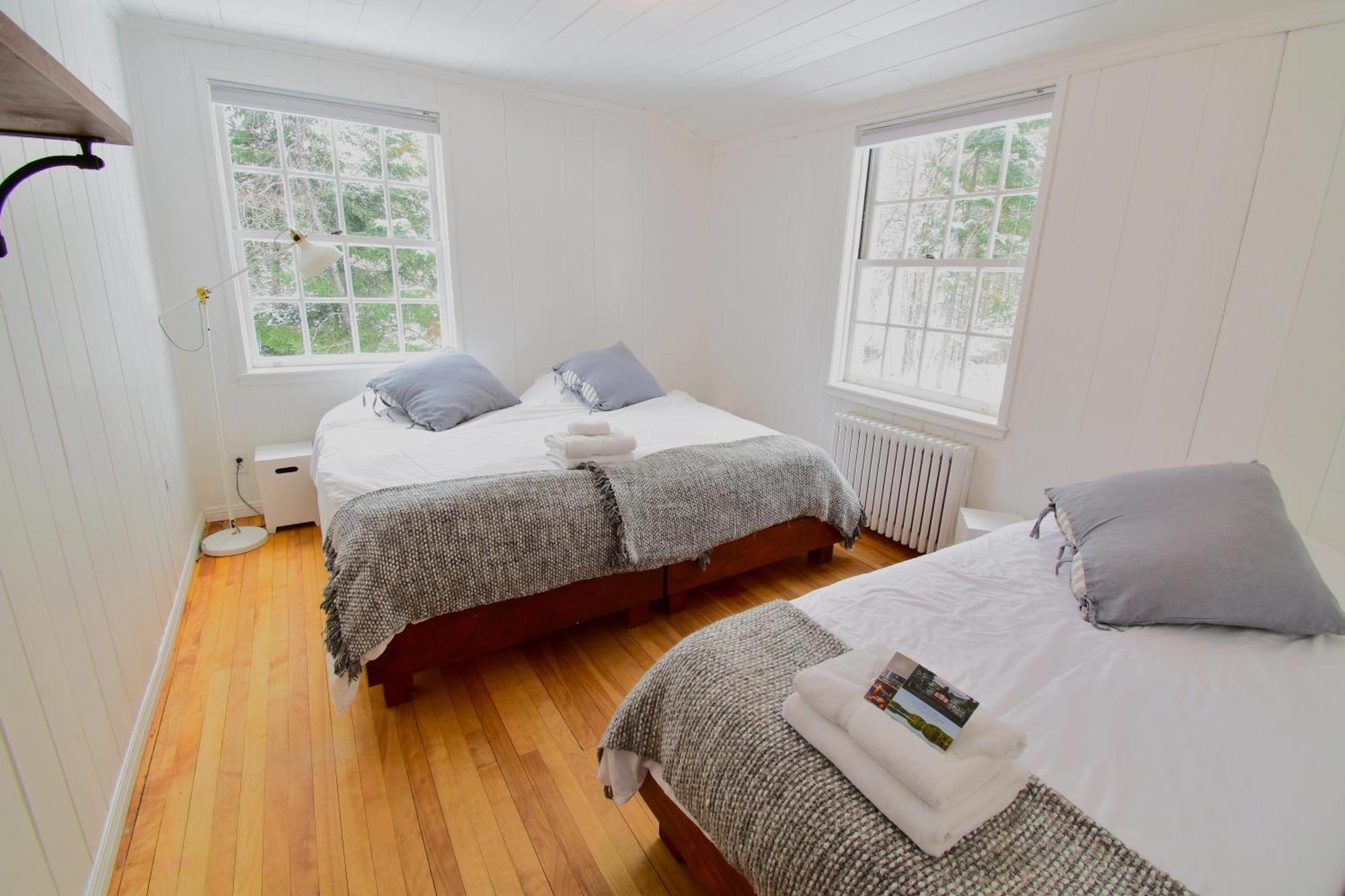 Le Partage Lodge: Destination Plein Air Et Sociale Val-Morin Exterior photo