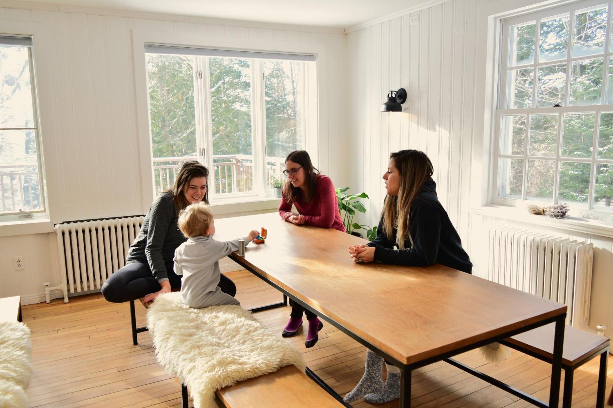 Le Partage Lodge: Destination Plein Air Et Sociale Val-Morin Exterior photo